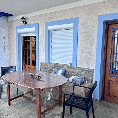 Villas Nies Seaside Appartments Sourpi Zewnętrze zdjęcie